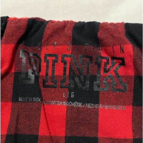 PINK red buffalo plaid shorts - Picture 3 of 5